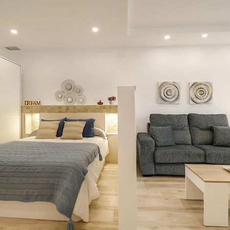 Apartamento Naypa With Free Parking Кадис Екстериор снимка