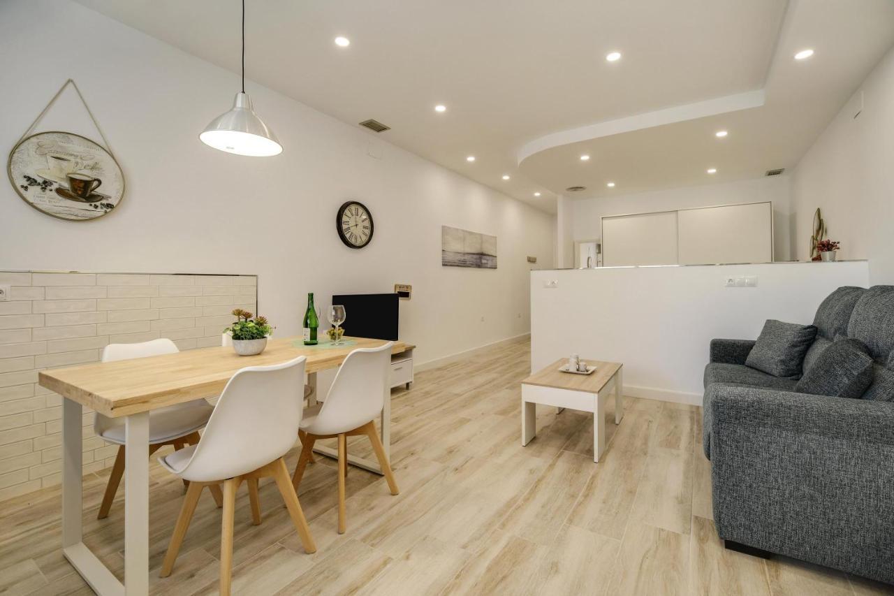 Apartamento Naypa With Free Parking Кадис Екстериор снимка